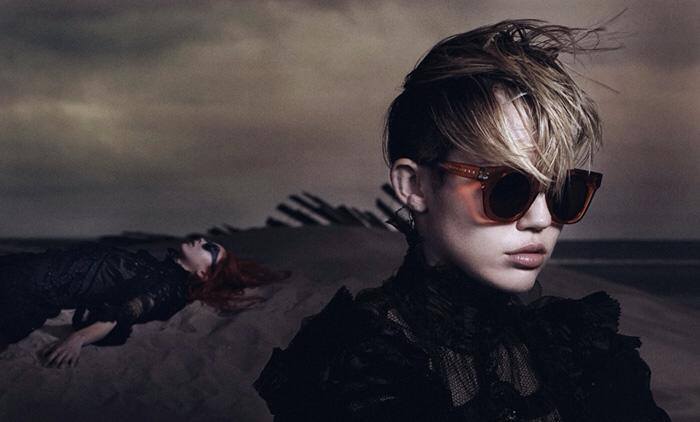 Miley Cyrus алдарт “Marc Jacobs”-ын 2014 оны нүүр царайгаар тодорлоо